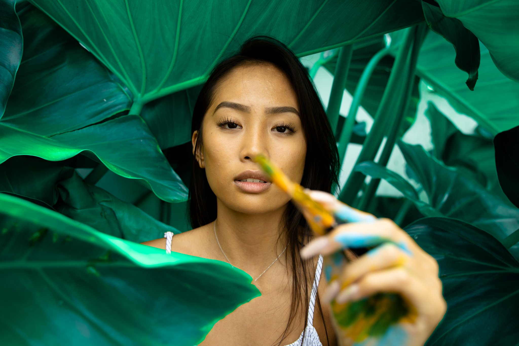 Haleʻiwa Oahu graduation portrait session